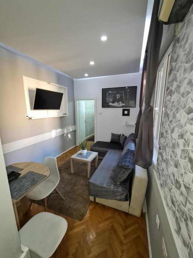 Nikola Tesla City Walk Apartment Ni Exterior foto