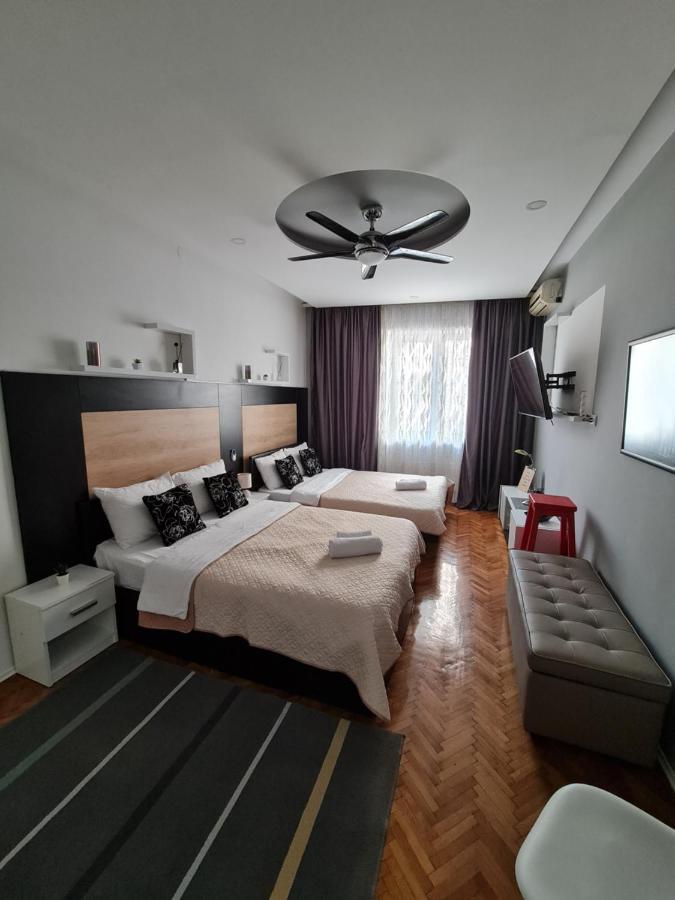Nikola Tesla City Walk Apartment Ni Exterior foto